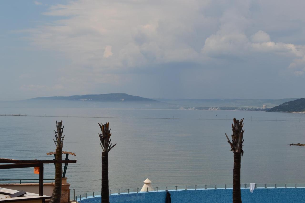 Port Balchik Apartment Eksteriør bilde